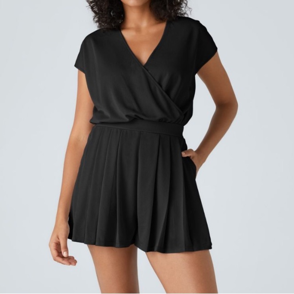 Brand New XS Waffle Romper with Pockets - Halara